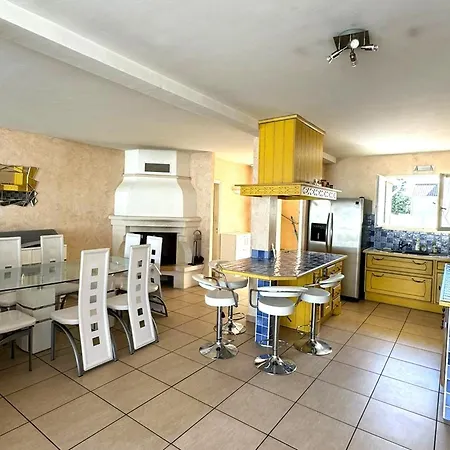 Ferienhaus Maison 8 Couchages Pres Du Cap D'agde, Au Calme, A 800 M Des Commerces Et De L'herault - Fr-1-769-8 *